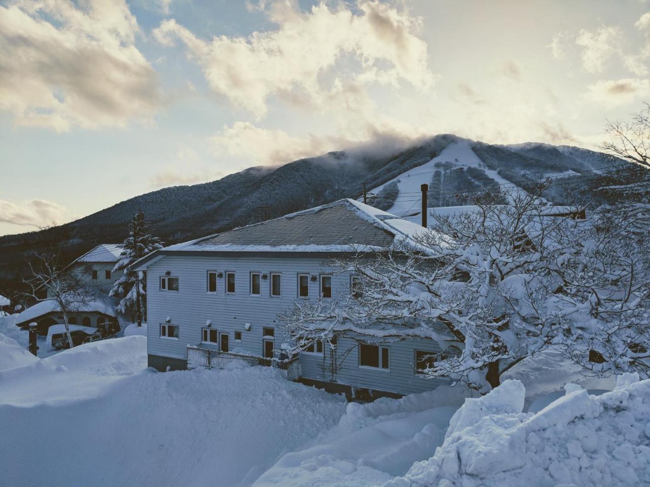 Raicho Lodge Madarao Iiyama Bagian luar foto